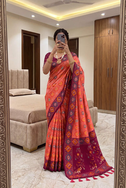Ravishing Pink Patola Silk Saree with Ethereal Blouse Piece