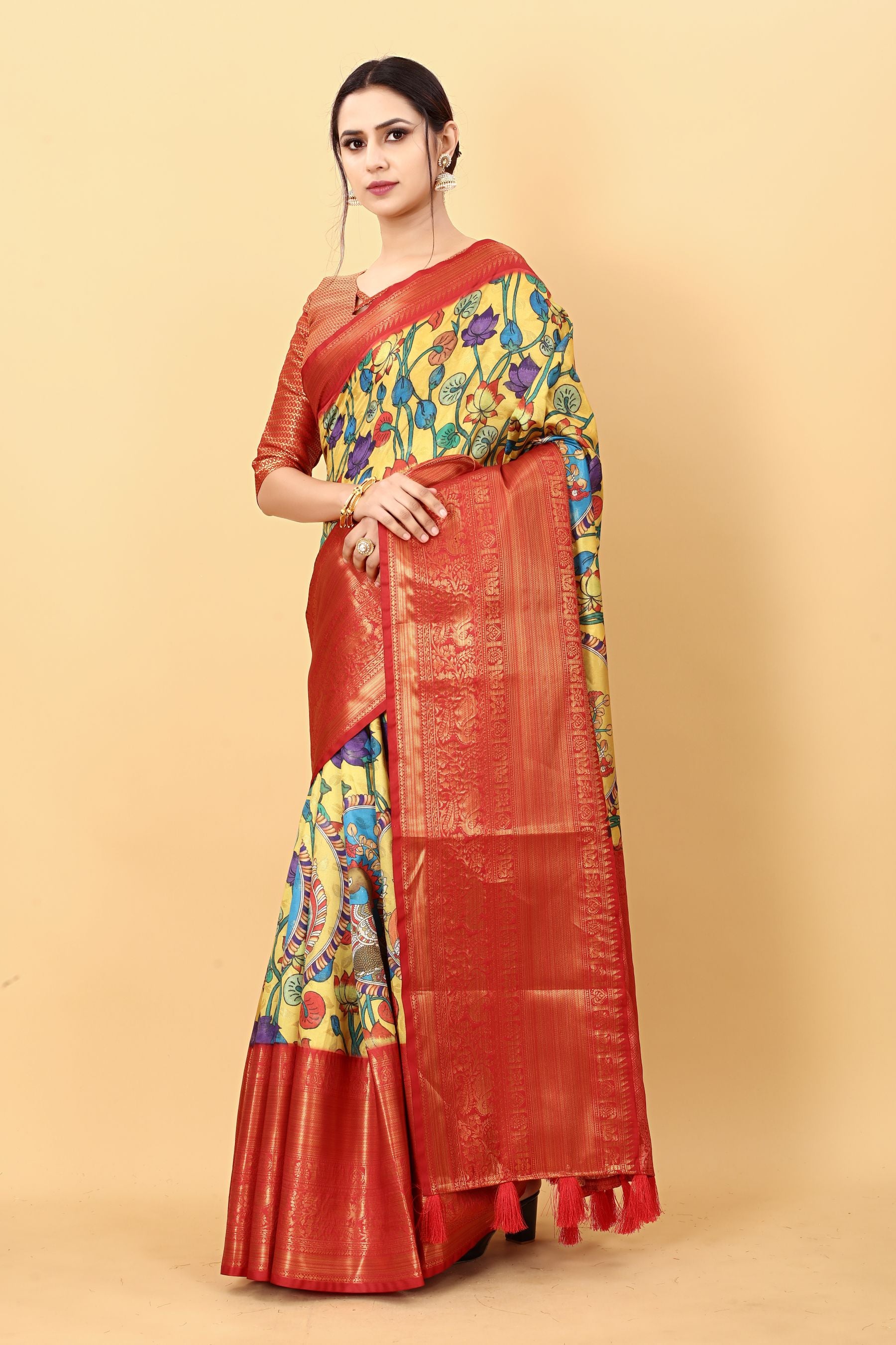 Ideal Yellow Kalamkari Printed Saree With Effervescent Blouse Piece