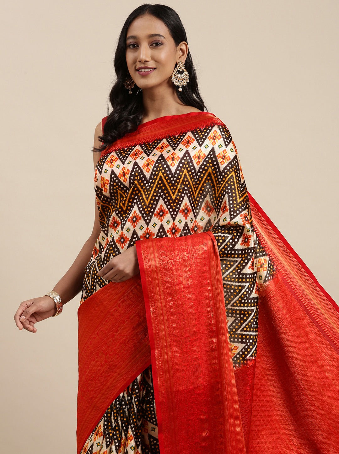 Smart Brown Kalamkari Printed Saree With Adorable Blouse Piece