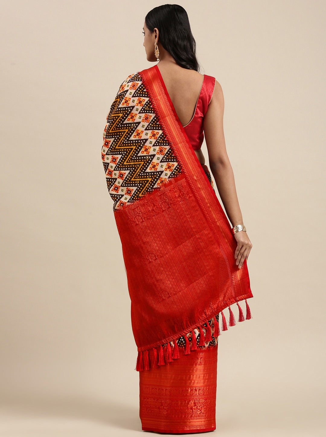 Smart Brown Kalamkari Printed Saree With Adorable Blouse Piece