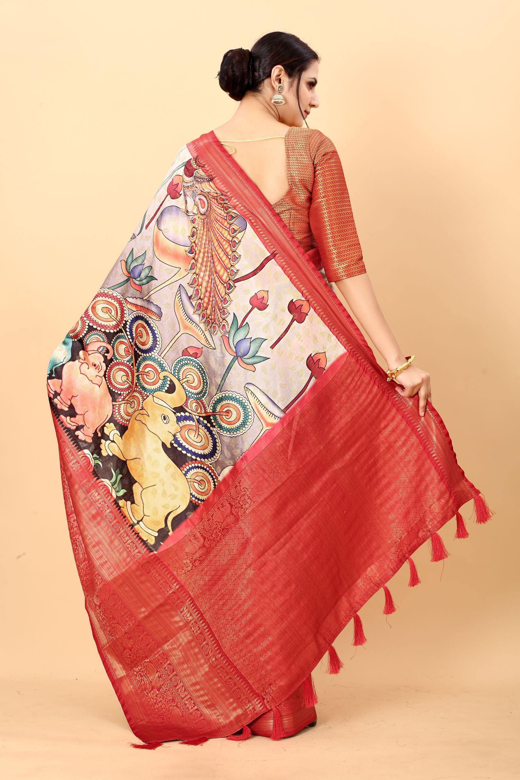 Panoply Beige Kalamkari Printed Saree With Eloquence Blouse Piece