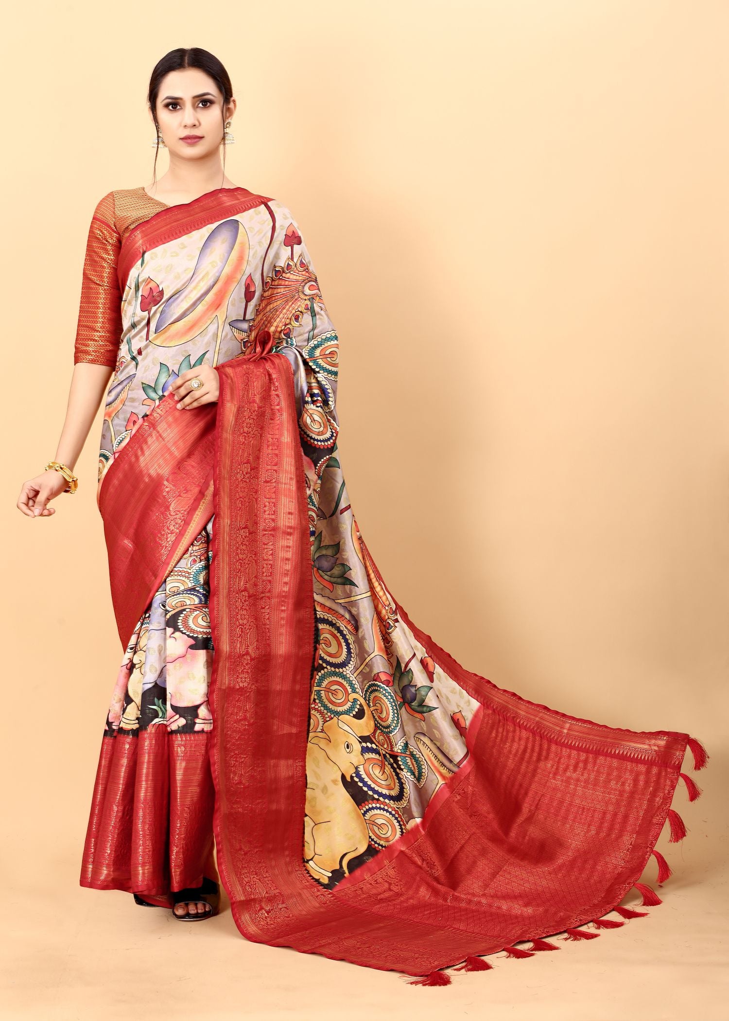 Panoply Beige Kalamkari Printed Saree With Eloquence Blouse Piece