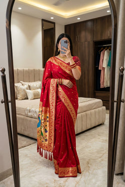 Delightful Red Paithani Silk Saree With Sizzling Blouse Piece