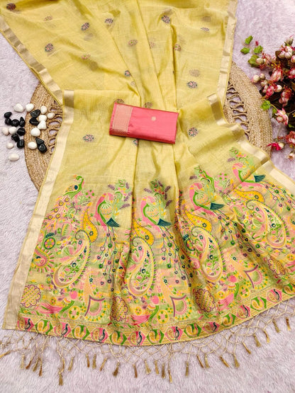 Tantalizing Yellow Pure Munga Cotton Silk Saree With Ethnic Blouse Piece