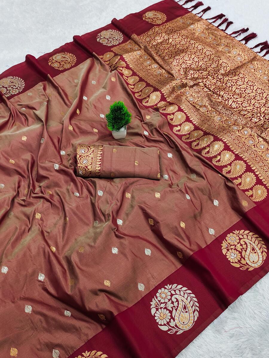 Gorgeous Maroon Soft Banarasi Silk Saree With Enthralling Blouse Piece