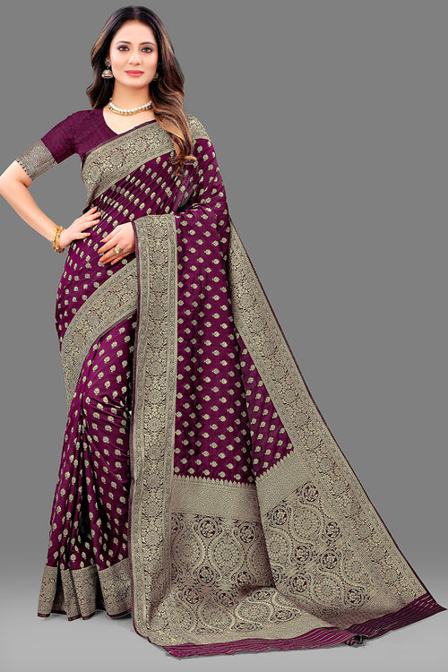 Load image into Gallery viewer, Engrossing Purple Soft Banarasi Silk Saree With Invaluable Blouse Piece
