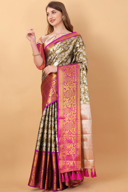 Load image into Gallery viewer, Fantabulous Black Kanjivaram Silk Saree With Engaging Blouse Piece
