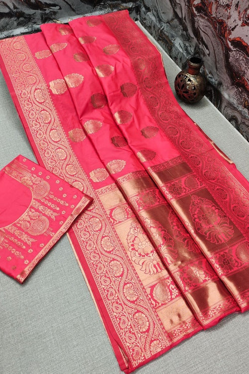 Load image into Gallery viewer, Sizzling Pink Banarasi Silk Saree With Smashing Blouse Piece
