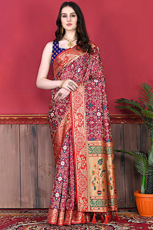 Load image into Gallery viewer, Conflate Maroon Patola Silk Saree with Angelic Blouse Piece
