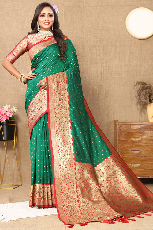 Load image into Gallery viewer, Panoply Green Soft Banarasi Silk Saree With Seraglio Blouse Piece
