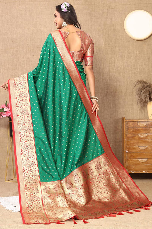 Load image into Gallery viewer, Panoply Green Soft Banarasi Silk Saree With Seraglio Blouse Piece
