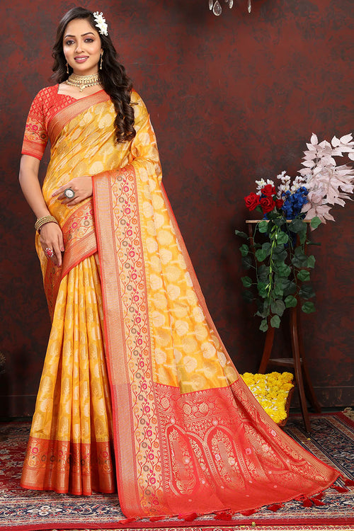 Load image into Gallery viewer, Enigmatic Yellow Soft Banarasi Silk Saree With Snappy Blouse Piece
