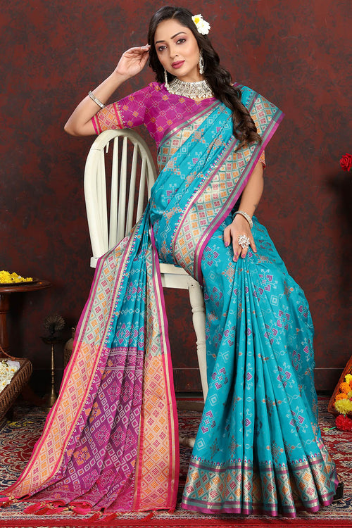 Load image into Gallery viewer, Evanescent Firozi Soft Banarasi Silk Saree With Pleasurable Blouse Piece
