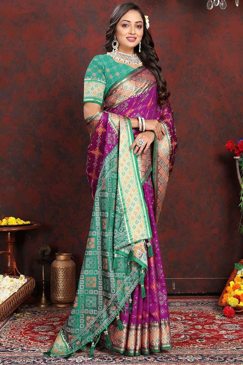 Profuse Purple Soft Banarasi Silk Saree With Proficient Blouse Piece