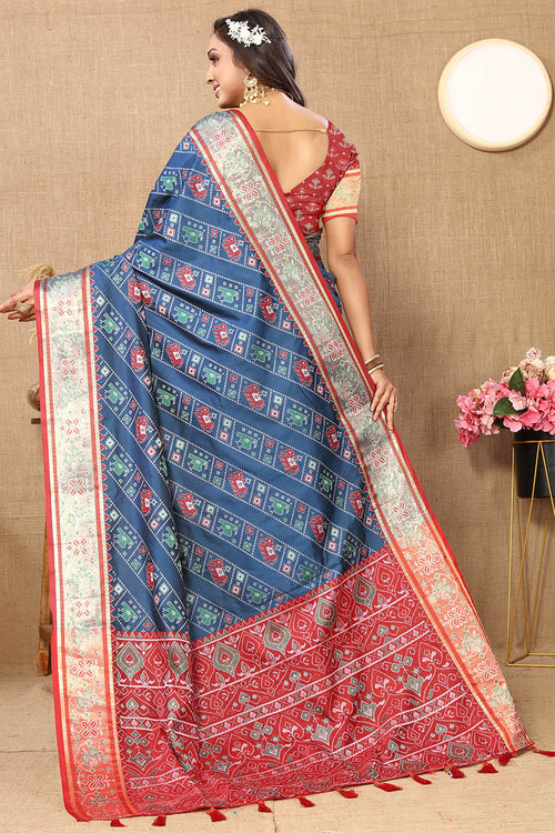 Load image into Gallery viewer, Scrumptious Blue Soft Banarasi Silk Saree With Engaging Blouse Piece
