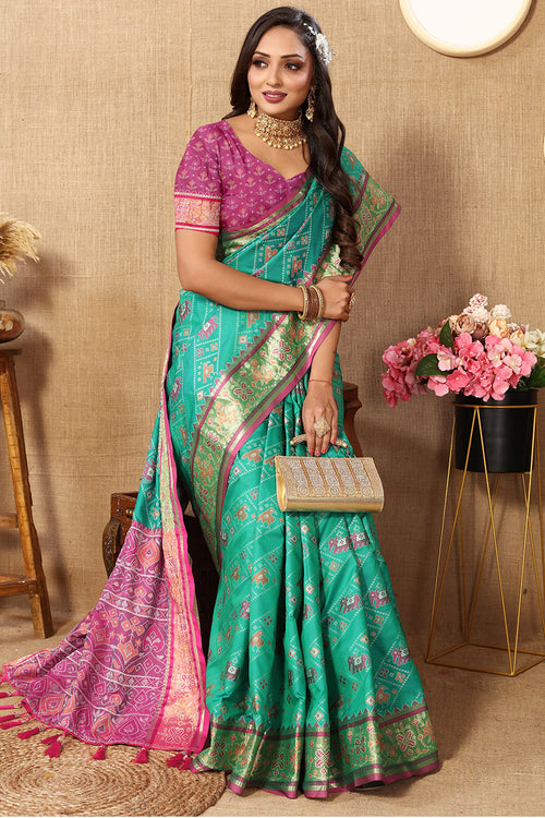 Load image into Gallery viewer, Resplendent Sea Green Soft Banarasi Silk Saree With Quintessential Blouse Piece
