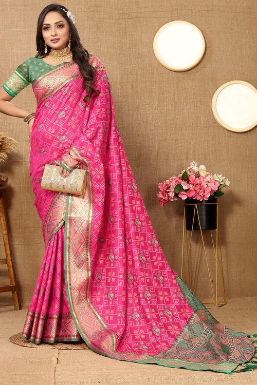 Load image into Gallery viewer, Ratatouille Dark Pink Soft Banarasi Silk Saree With Snazzy Blouse Piece
