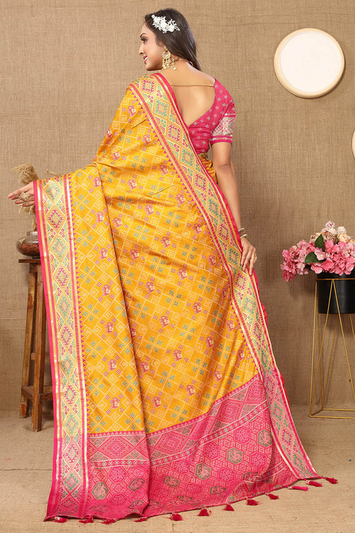 Load image into Gallery viewer, Posh Yellow Soft Banarasi Silk Saree With Ineffable Blouse Piece
