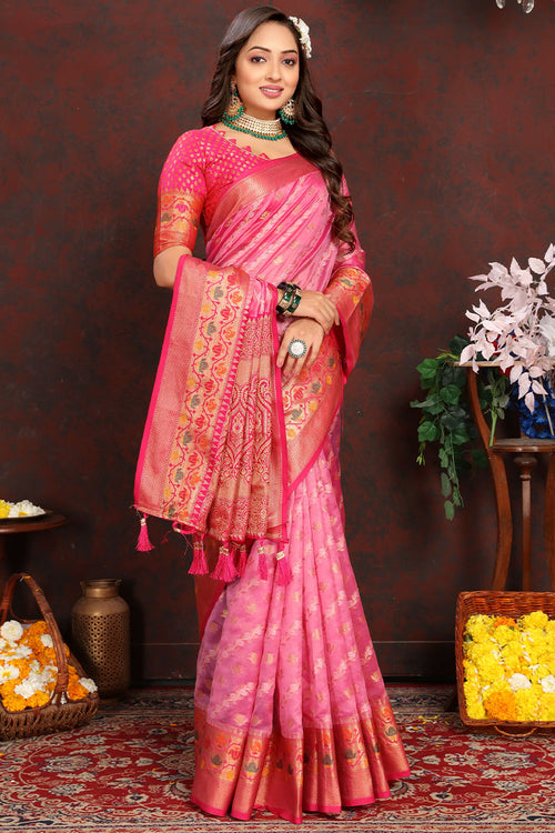 Load image into Gallery viewer, Inspiring Pink Soft Banarasi Silk Saree With Dalliance Blouse Piece
