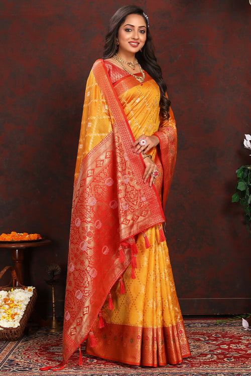 Load image into Gallery viewer, Excellent Yellow Soft Banarasi Silk Saree With Conflate Blouse Piece
