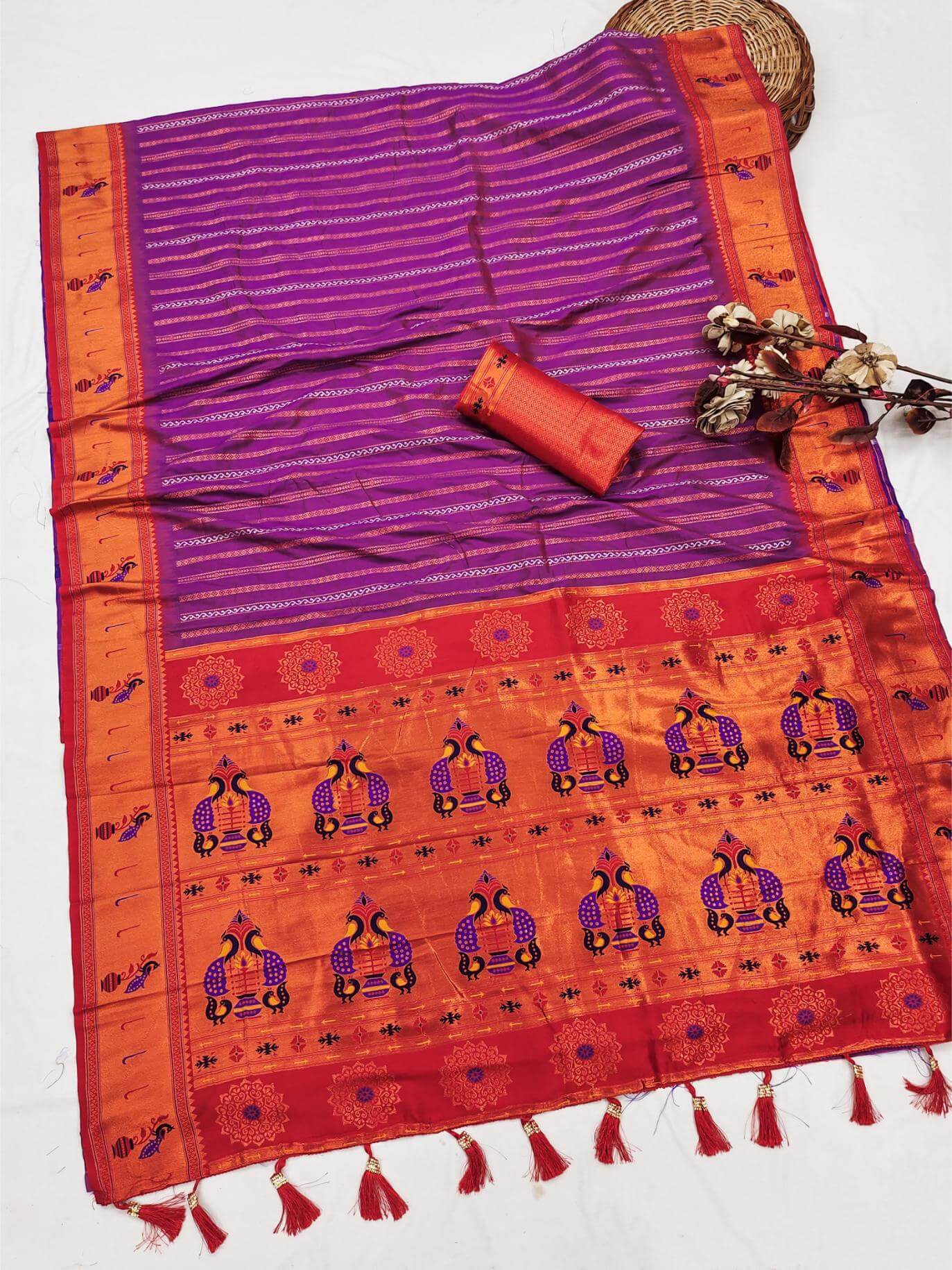 Traditional Purple Paithani Silk Saree With Admirable Blouse Piece