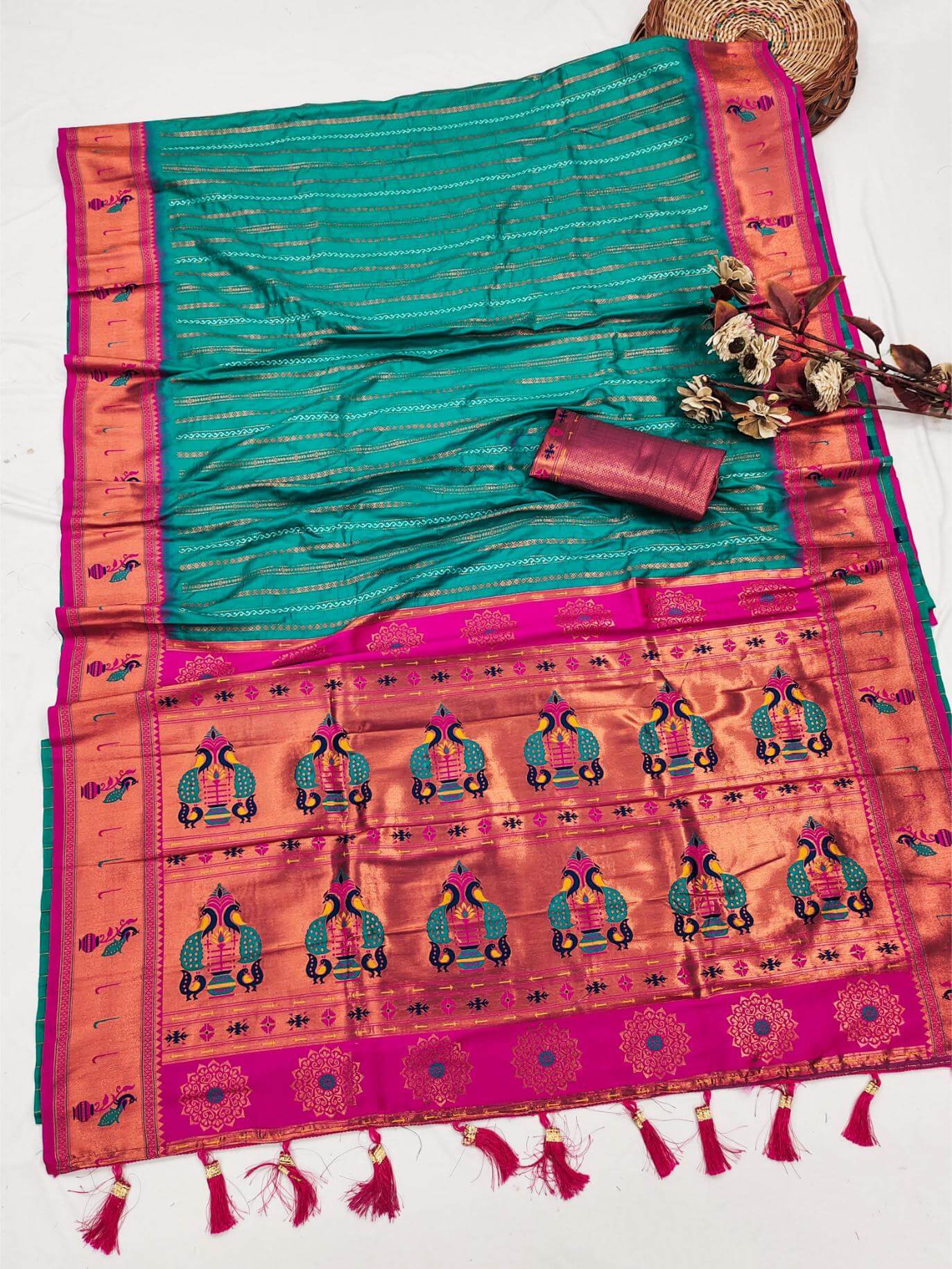 Evocative Sea Green Paithani Silk Saree With Propinquity Blouse Piece