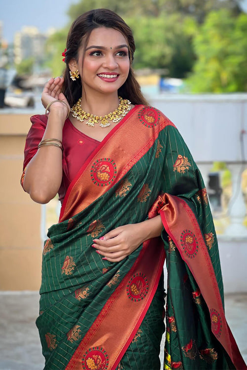 Load image into Gallery viewer, Rhapsodic Dark Green Paithani Silk Saree With Ineffable Blouse Piece
