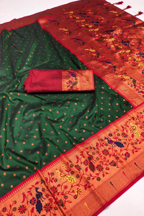 Load image into Gallery viewer, Rhapsody Dark Green Paithani Silk Saree With Nectarous Blouse Piece
