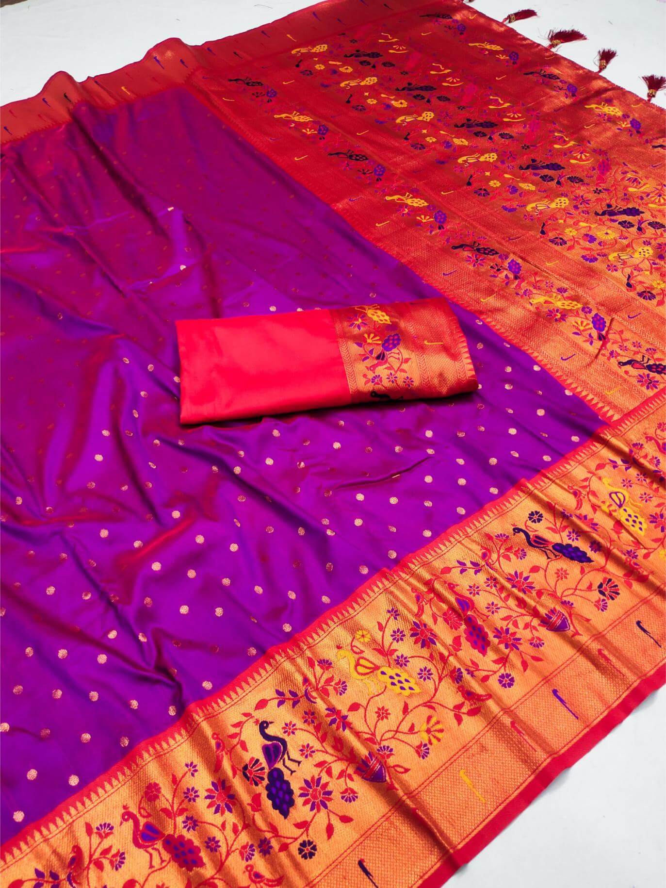 Snappy Purple Paithani Silk Saree With Sumptuous Blouse Piece