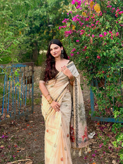 Groovy Beige Pure Munga Cotton Silk Saree With Gossamer Blouse Piece