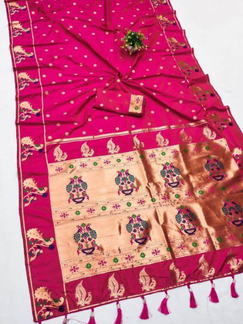 Load image into Gallery viewer, Gratifying Dark Pink Paithani Silk Saree With Supernal Blouse Piece
