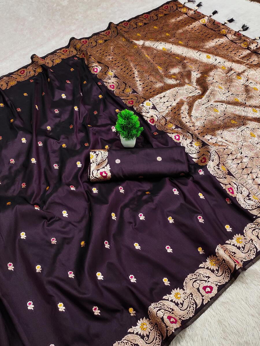 Seraphic Wine Soft Banarasi Silk Saree With Pulsating Blouse Piece