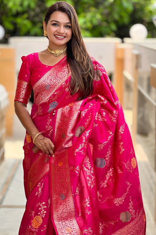 Load image into Gallery viewer, Forbearance Dark Pink Soft Banarasi Silk Saree With Redolent Blouse Piece
