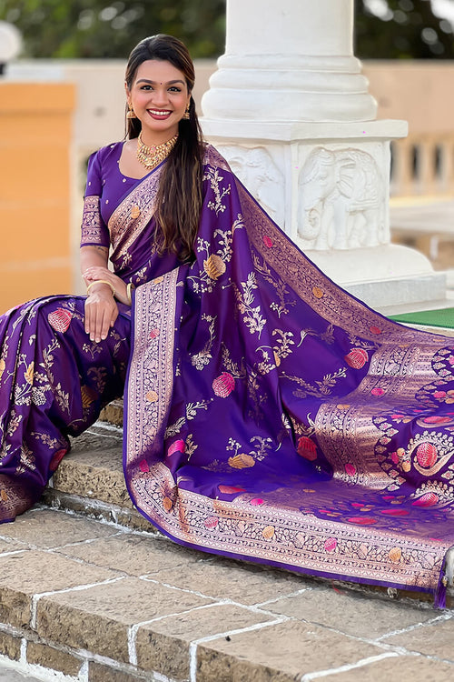 Load image into Gallery viewer, Exquisite Royal Purple Soft Banarasi Silk Saree With Splendorous Blouse Piece

