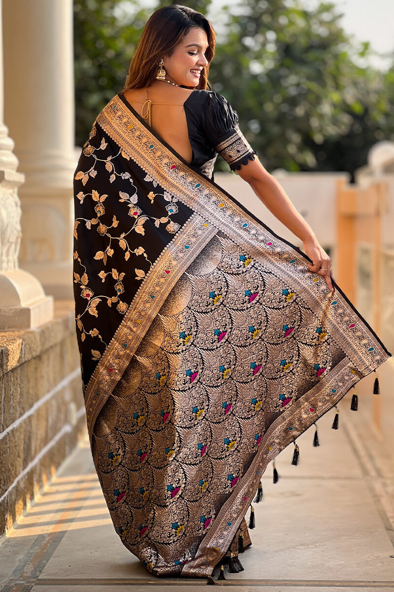 Surreptitious Black Soft Banarasi Silk Saree With Nemesis Blouse Piece