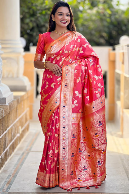 Proficient Pink Soft Banarasi Silk Saree With Beguiling Blouse Piece
