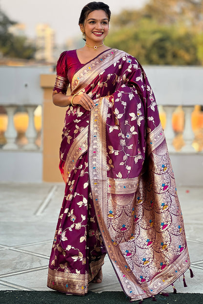 Eloquence Purple Soft Banarasi Silk Saree With Amiable Blouse Piece