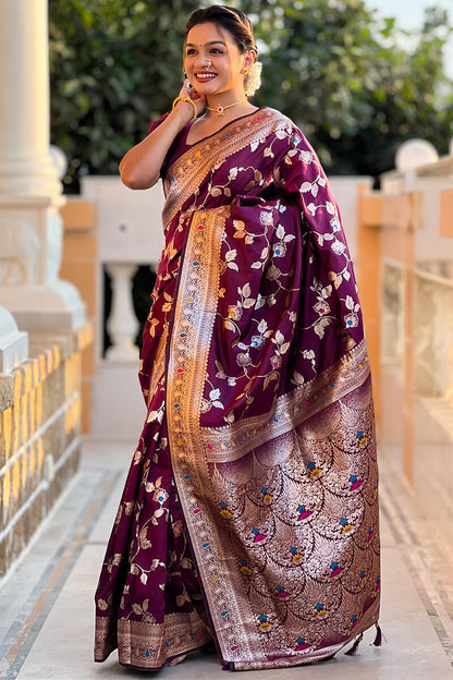 Eloquence Purple Soft Banarasi Silk Saree With Amiable Blouse Piece