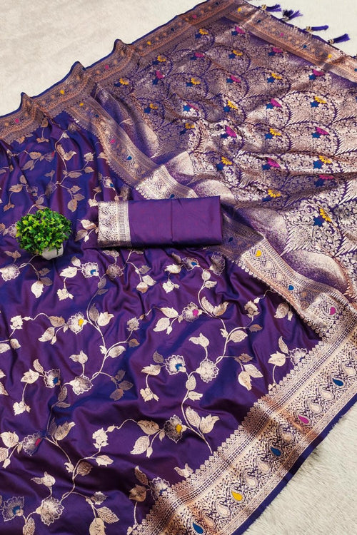 Load image into Gallery viewer, Piquant Royal Purple Soft Banarasi Silk Saree With Effulgent Blouse Piece
