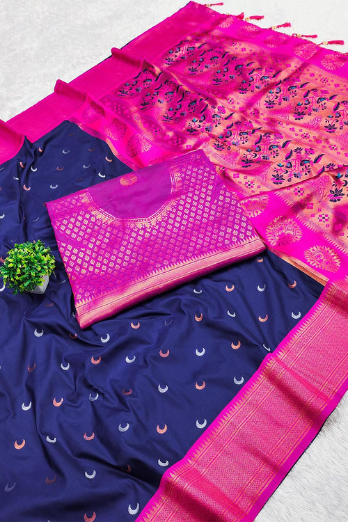 Load image into Gallery viewer, Mesmeric Navy Blue Paithani Silk Saree With Inspiring Blouse Piece
