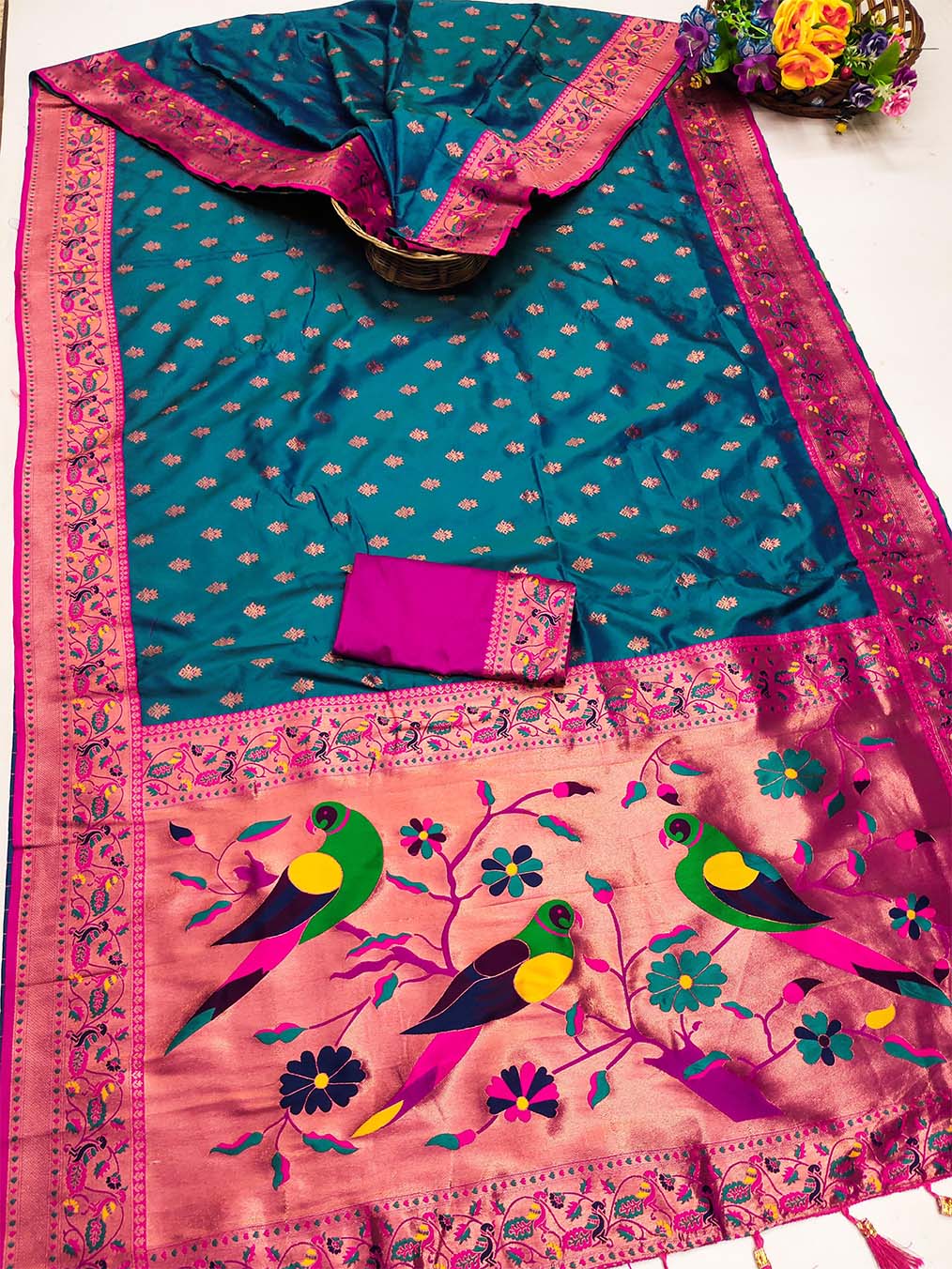 Glittering Firozi Paithani Silk Saree With Imaginative Blouse Piece