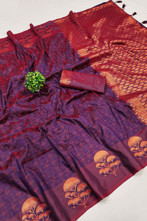 Load image into Gallery viewer, Supernal Purple Soft Banarasi Silk Saree With Panache Blouse Piece
