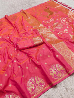 Delightful Pink Pure Zari Weaving Banarasi Silk Saree With Blissful Blouse Piece