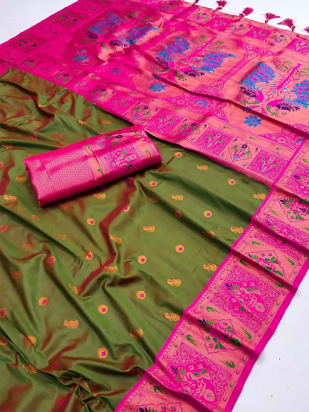 Rhapsody Mehndi Paithani Silk Saree With Luminous Blouse Piece