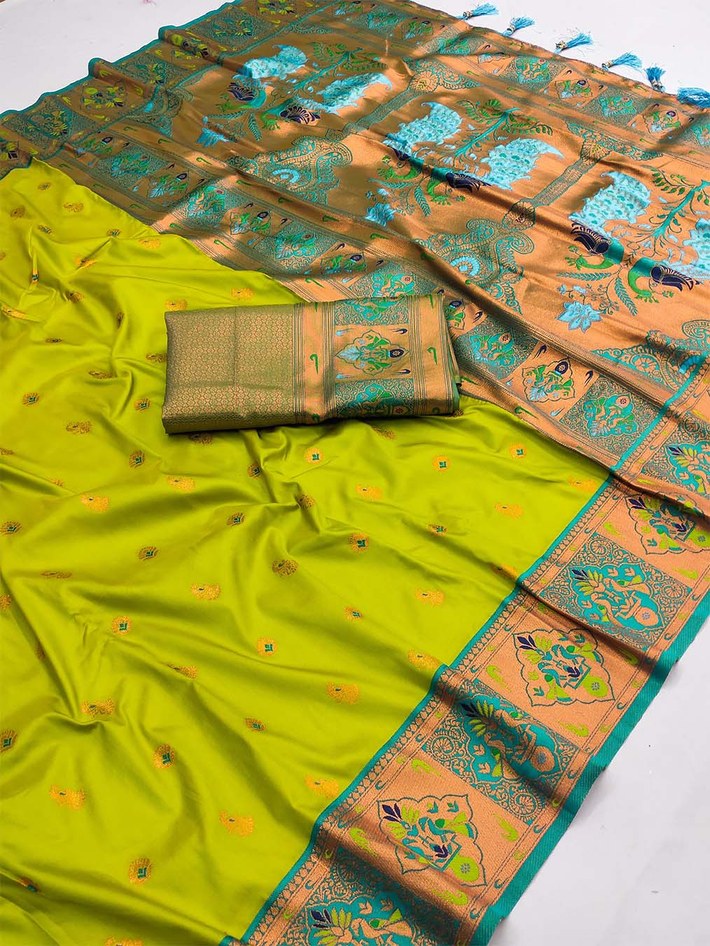 Whimsical Parrot Paithani Silk Saree With Resplendent Blouse Piece