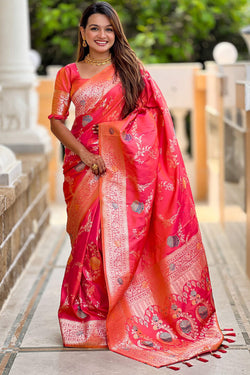 Flameboyant Pink Pure Zari Weaving Banarasi Silk Saree With Blissful Blouse Piece