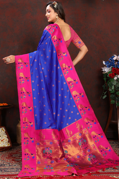 Load image into Gallery viewer, Invaluable Royal Blue Paithani Silk Saree With Skinny Blouse Piece
