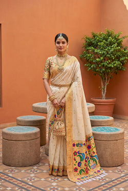 Diaphanous Beige Paithani Silk Saree With Desuetude Blouse Piece