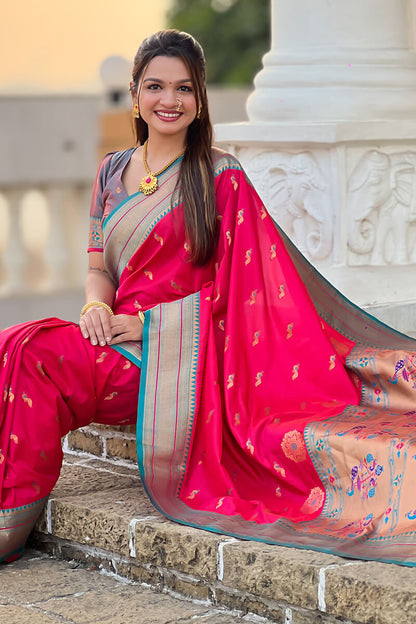 Sophisticated Dark Pink Paithani Silk Saree With Pretty Blouse Piece