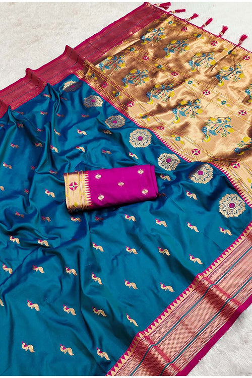 Load image into Gallery viewer, Beleaguer Rama Paithani Silk Saree With Conflate Blouse Piece
